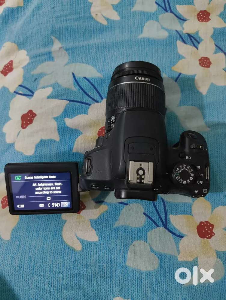 Canon EOS 700D