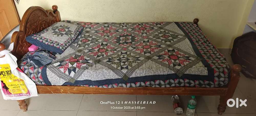 6×4  cot with bed