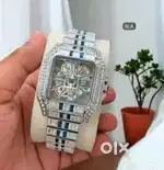 Cartier Santos watch' diamond