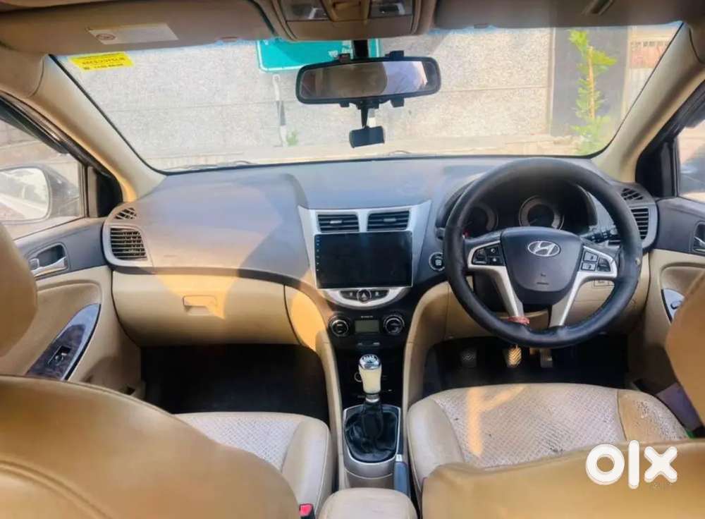 20-28 Milage Hyundai Fluidic Verna 2011 Diesel Good Condition