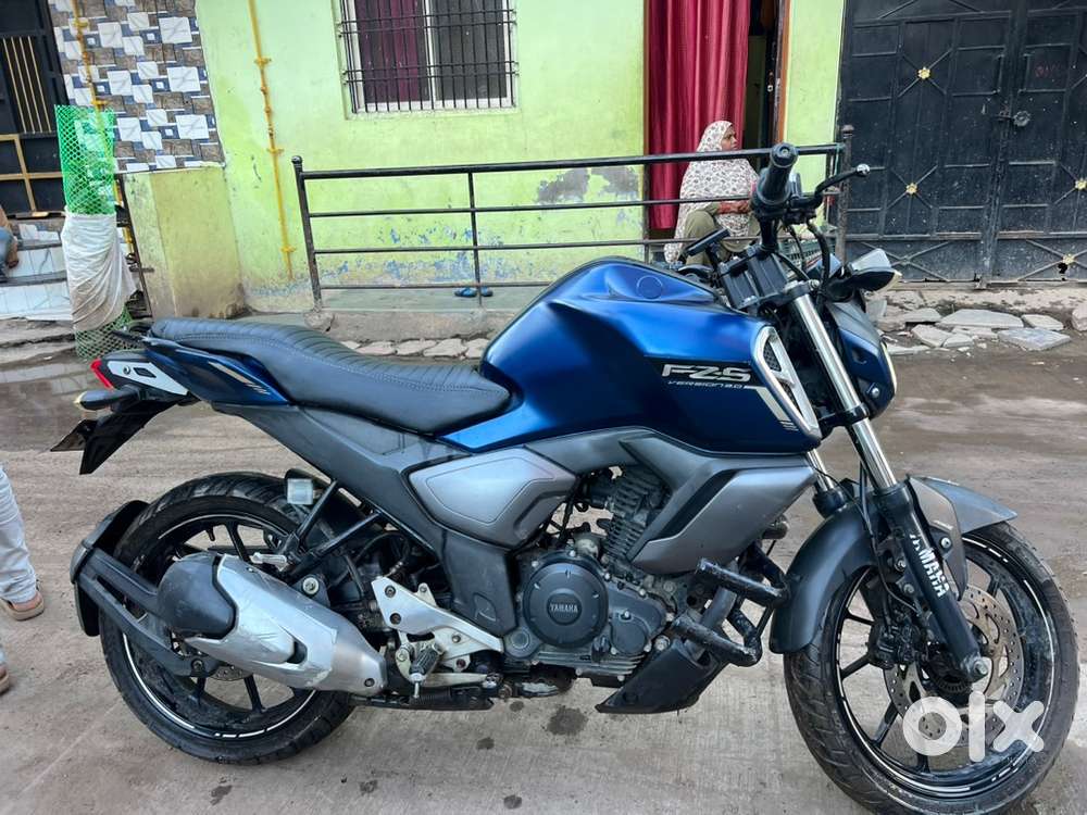 Yamaha FZ V3 first owner all papar ok