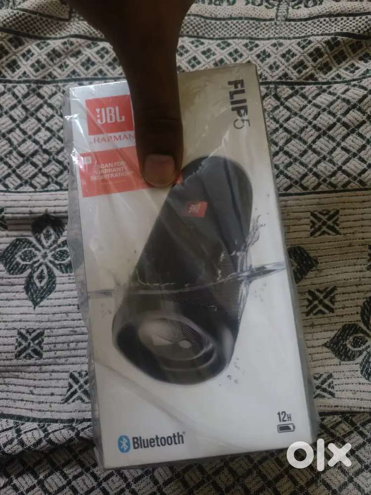 JBL Harman flip 5 speaker