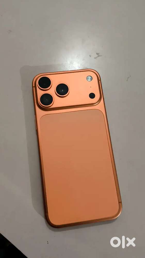 iPhone 17 pro max (master cp) dubai made