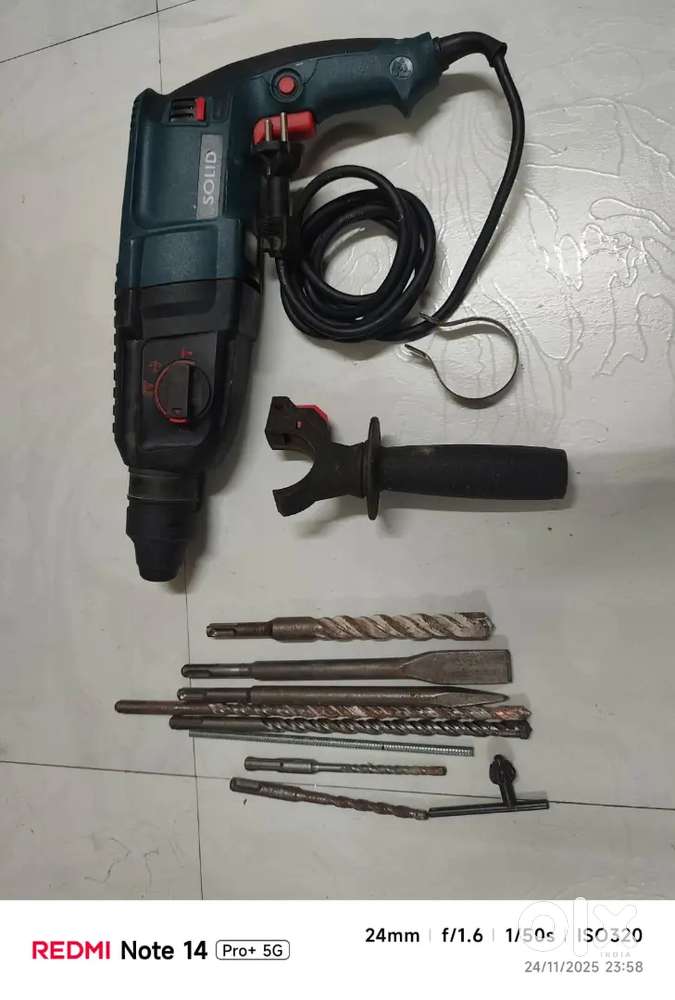 Heavy duty drill machine