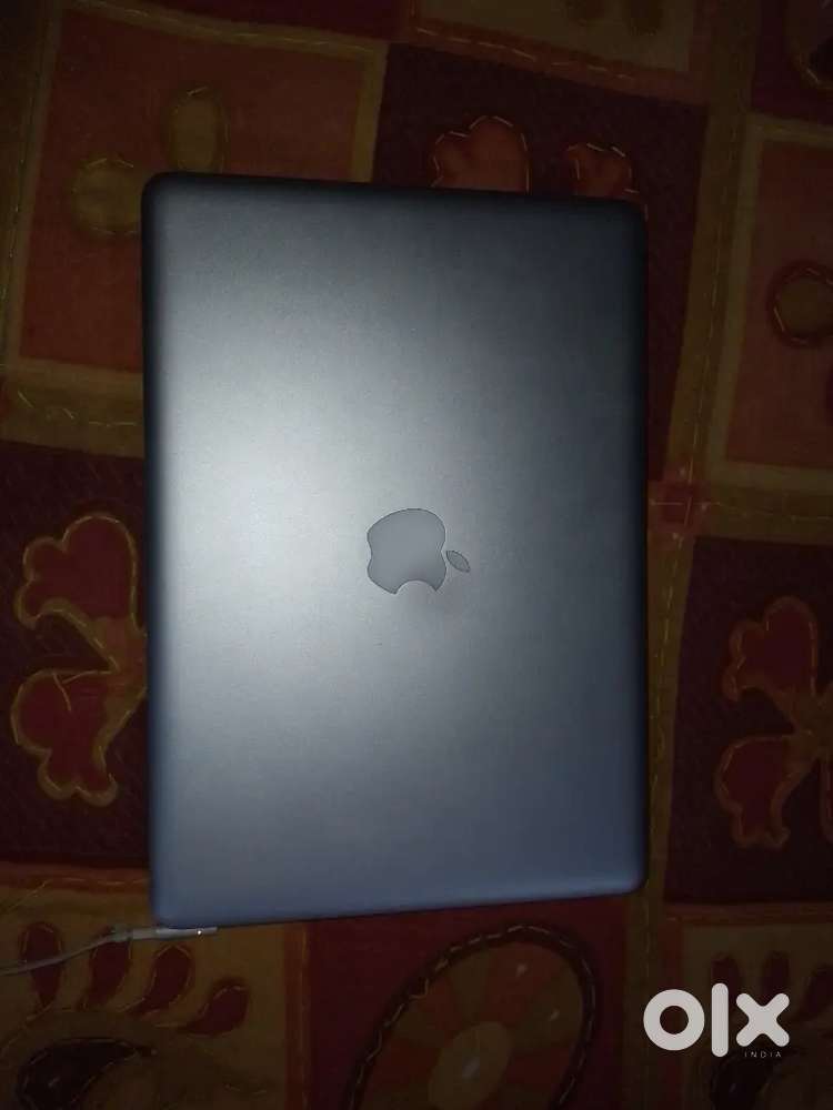 Apple MacBook pro i5 2012 modal