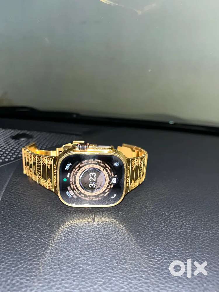 Apple watch ultra 2 49mm gold edition