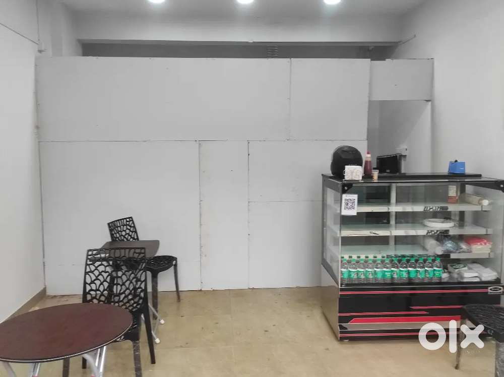 Cafe d  bakery for sale