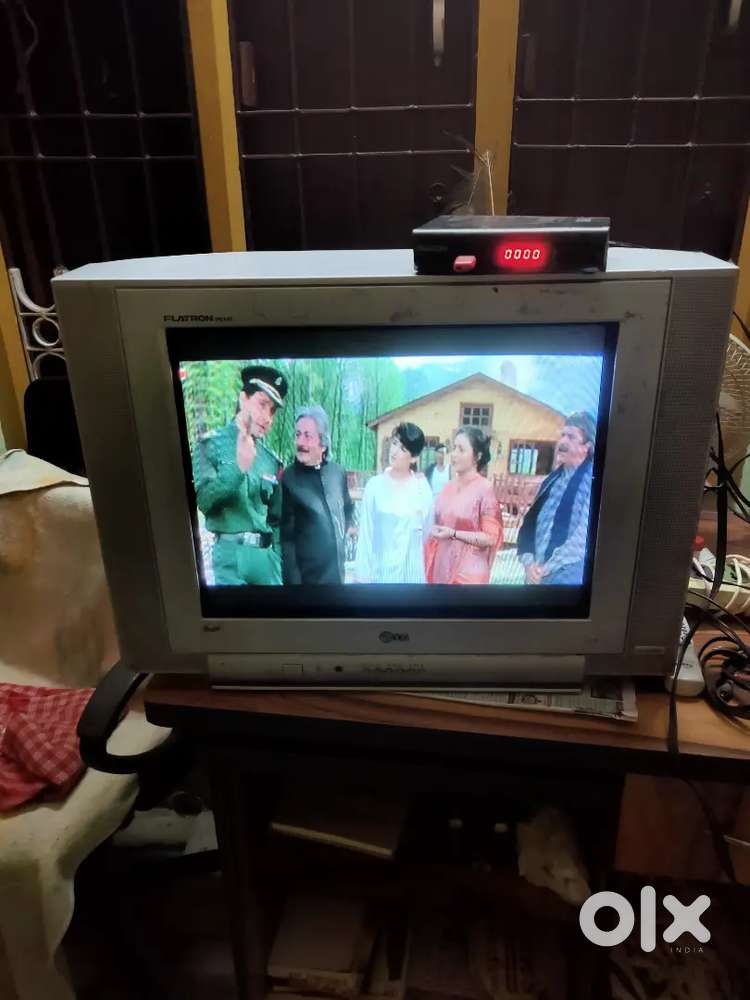 L g telivision 21 in good condition