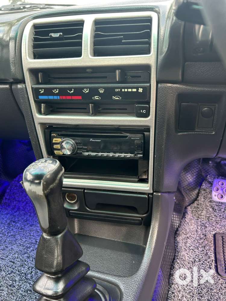 Maruti Suzuki Esteem 2003 Petrol Well Maintained