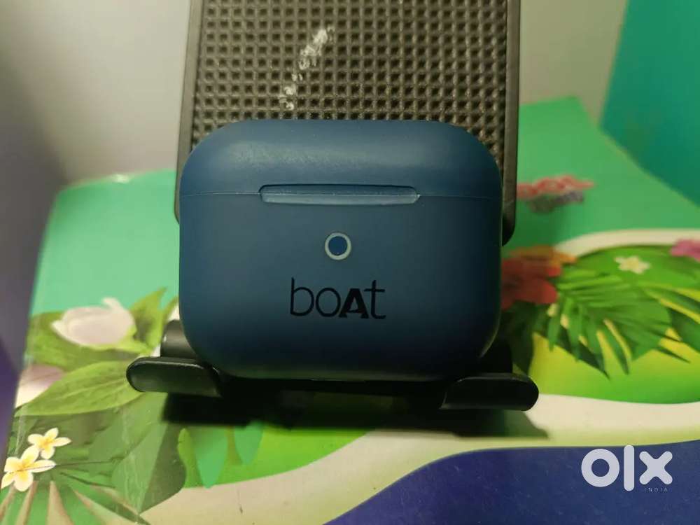 Boat Airdopes Alpha