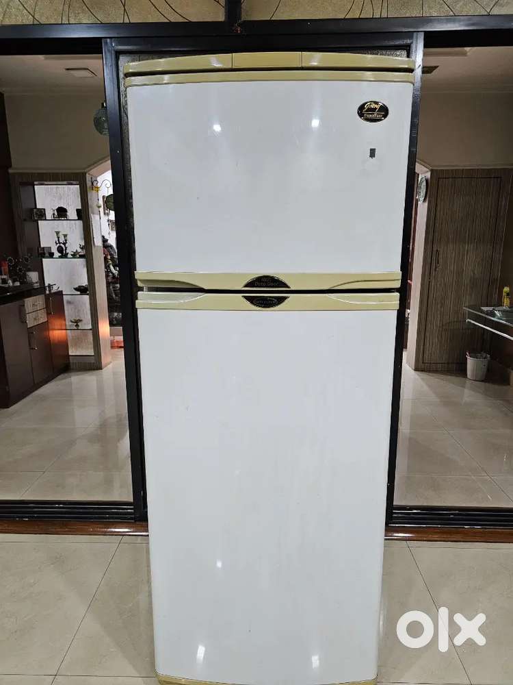 Godrej 400XL FROSTFREE DOUBLE DOOR REFRIGERATOR