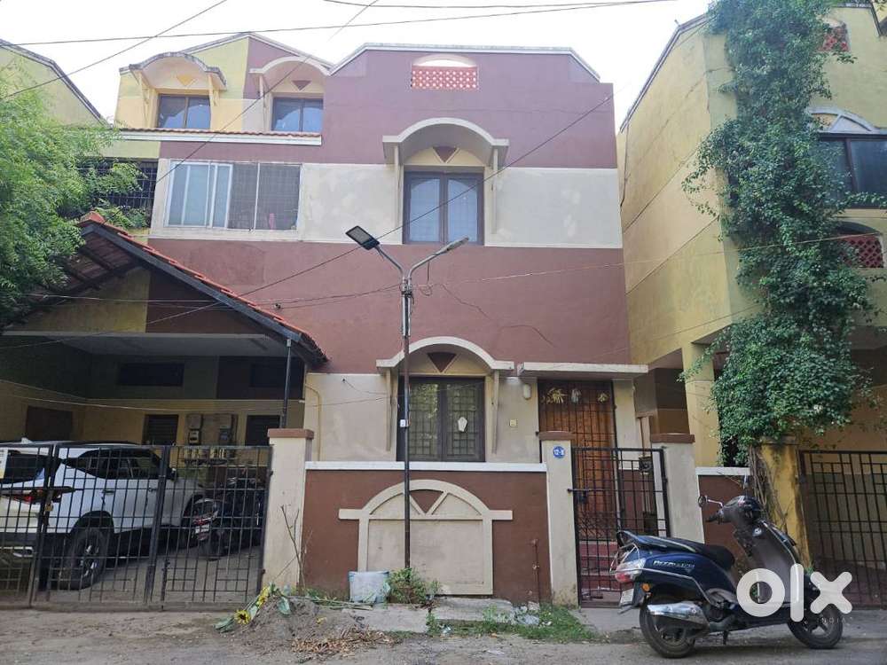 Indivudal Villa - Backside of DLF City