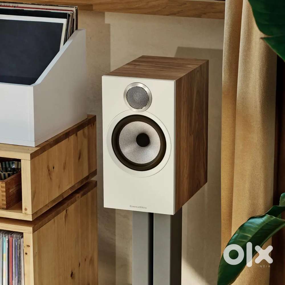 B&w 603 S3 bookshelf speakers