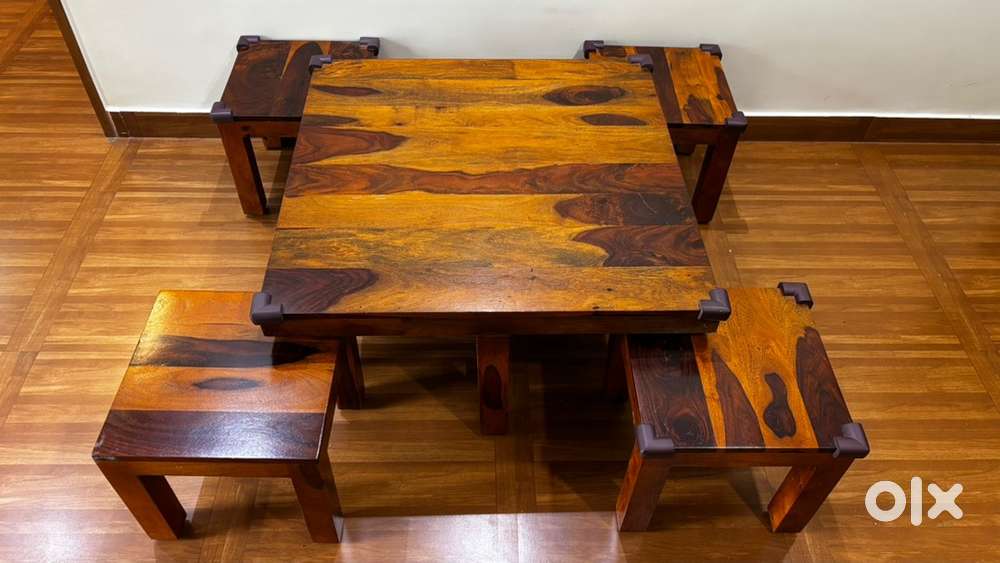 Sheesham Wood Coffee table with Stools