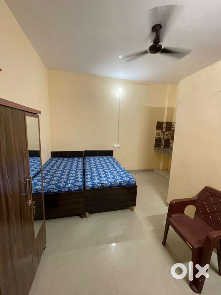 FULLY FURNISHED ONE ROOM KITCHEN WASHROOM SET (1RK)
