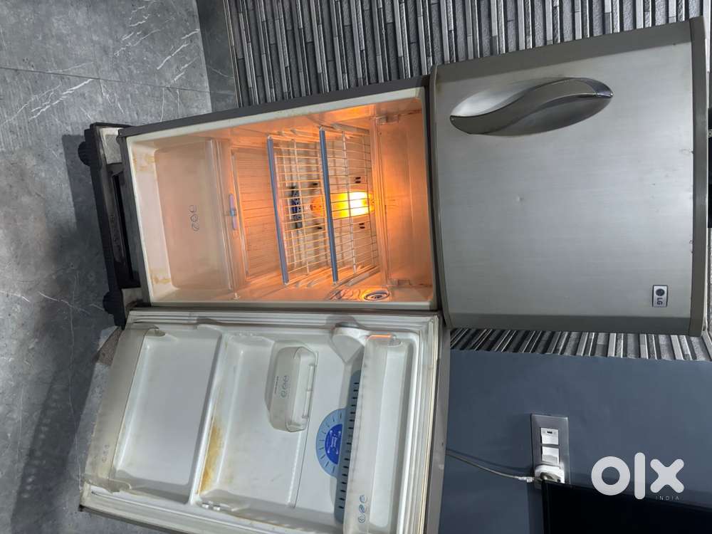 LG double door fridge