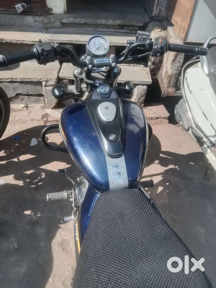 1st owner gadi , single handed