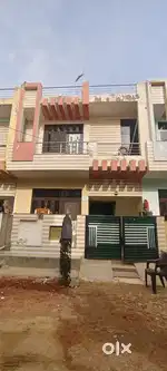 105 gaj ka Makan accha hai men agra road se 500 mitar andar hai