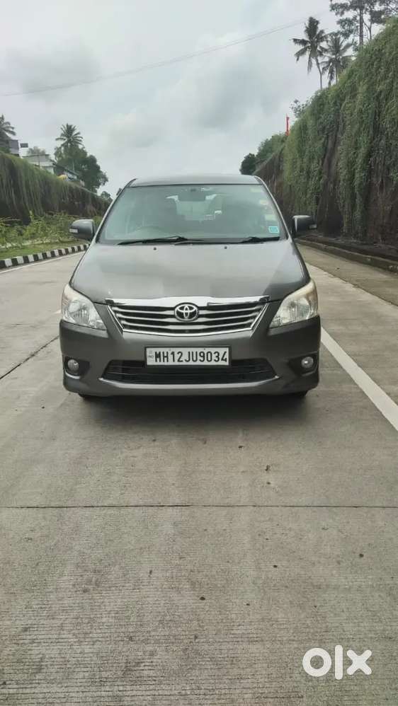 Toyota Innova 2013 Diesel 139000 Km Driven