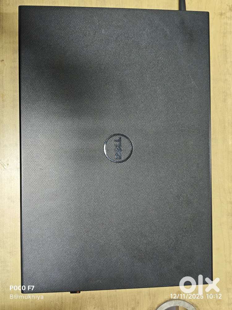 Dell Inspiron i3 5th generation laptop sell in Durgapur.