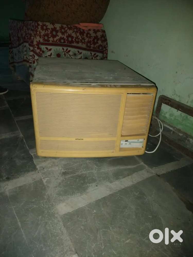 Ac sale by uttam nagar