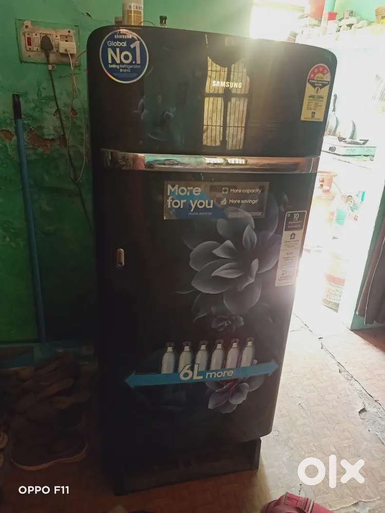 Good condition fridge.