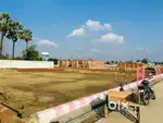 सेंवई पुलिस चौकी से नजदीक प्लाट अंसल के गोदाम के पास बैंक लोन केसाथ