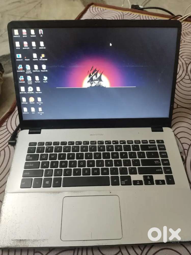 Asus X505ZA Ryzen 5  1TB HDD + 480GB SSD  8GB RAM  Good Condition