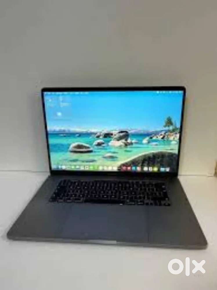 Used Apple 2019 MacBook Pro A2141 2019 model 16inch Core i7 16GB 500GB