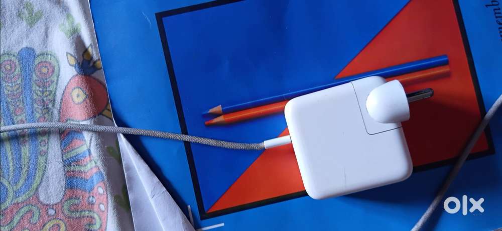 apple air m2 charger original