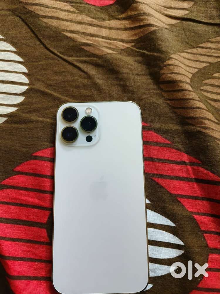 Iphone 13 pro max super mint condition gold colour
