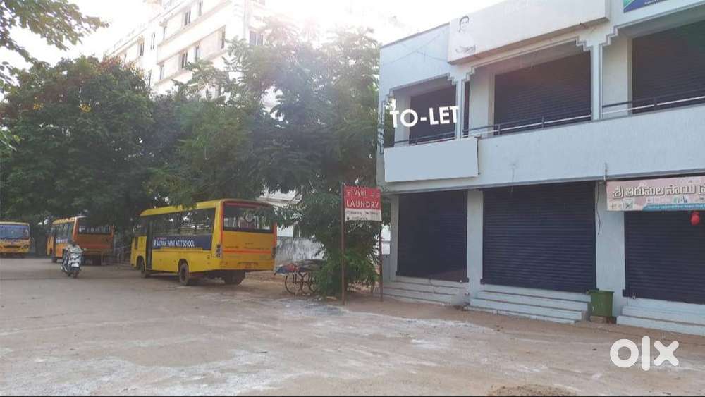 SHOP AND OFFICE SPACE FOR RENT 1ST FLOOR