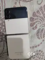 One hand used like a new condition