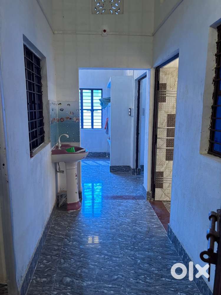 2 room flat in Lohiyanagar near indian public school