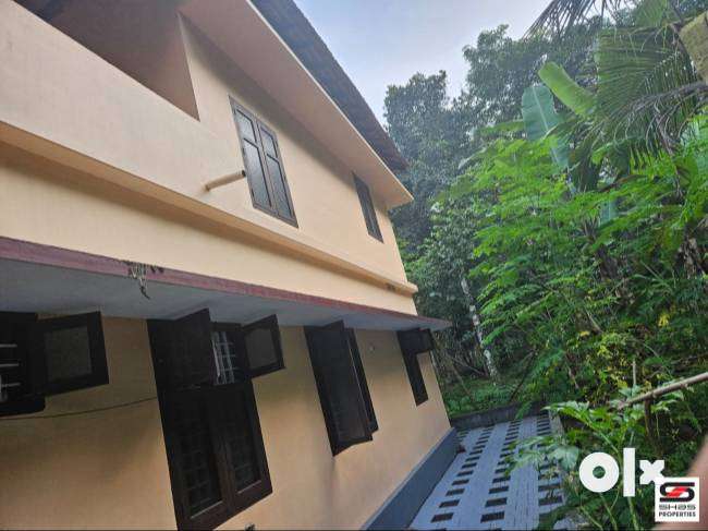 Land with 3 BHK house for sale in Ottapalam, Palakkad