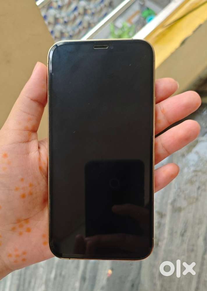 Iphone 12 pro in gold 128gb