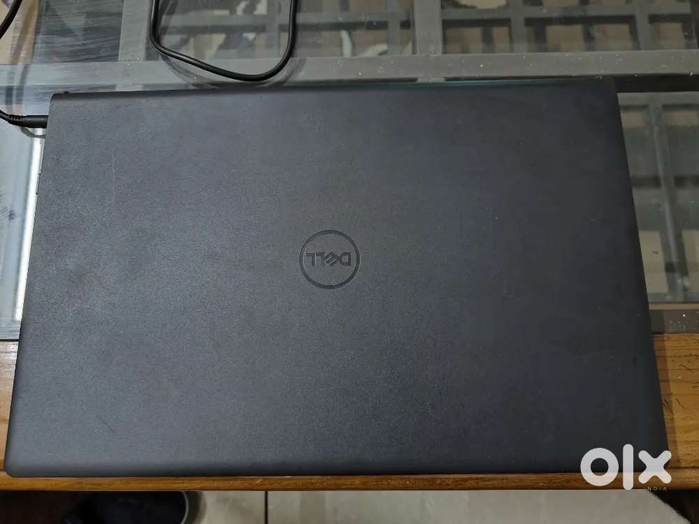 Dell Laptop i3 11Gen 8GB 512GB 3 years old