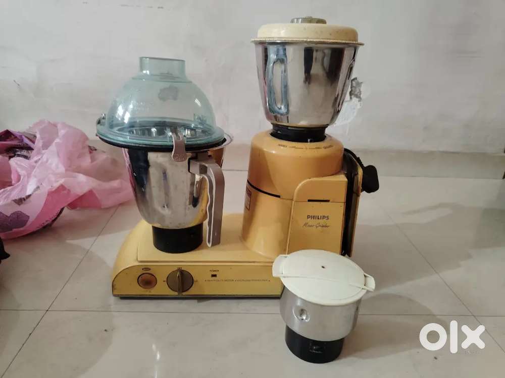 Phillips mixer  with 3 glass