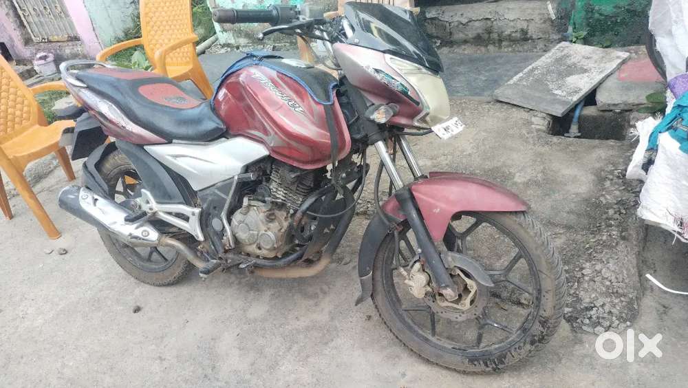 Bajaj discover 125st