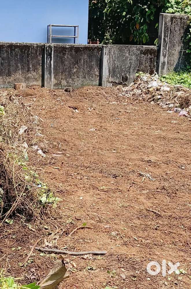 6cent plot അബാൻ ജംഗ്ഷൻ സമീപം