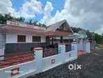 കുറവിലങ്ങാട് അടുത്ത് , കുറഞ്ഞ വിലയിൽ  അടിപൊളി വീട്