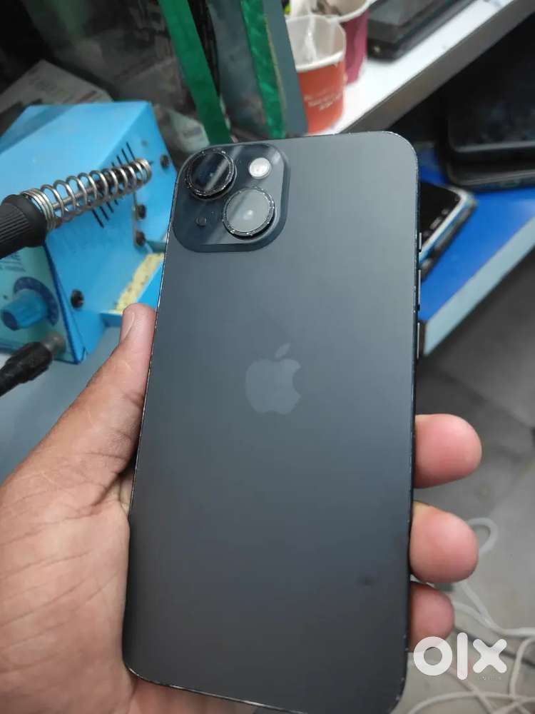 iPhone 15 /128/ battery 90