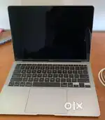 MacBook Air M1 (black screen)