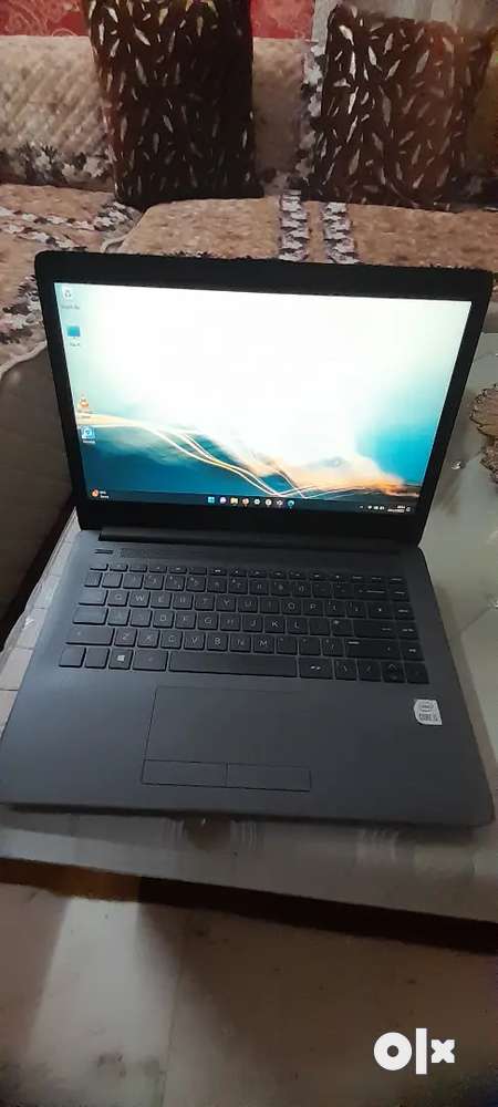 HP 240 G7 Laptop new