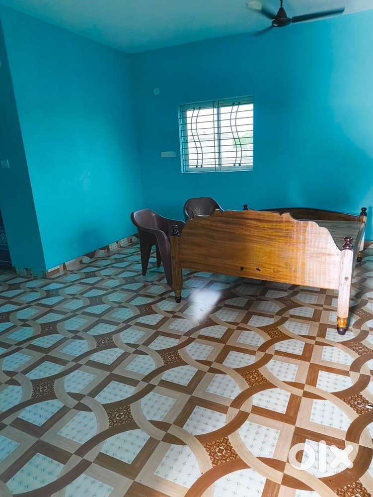 Need a girl room mate near to sum hospital, medplus, ghotapatna Road