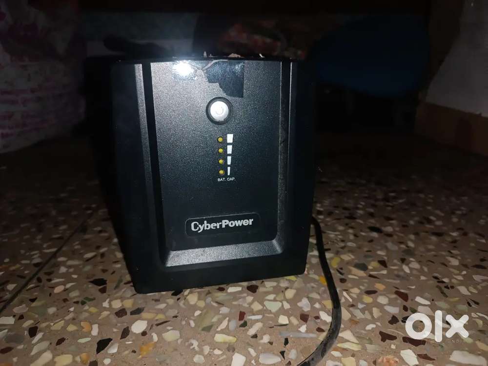 UPS cyber power