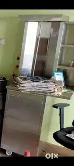 d fridge and swarma machine