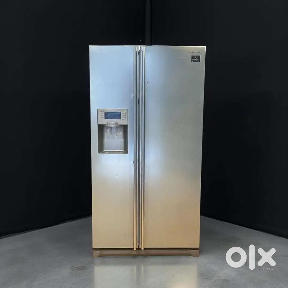 Samsung 550 litre side by side refrigerator in new condition
