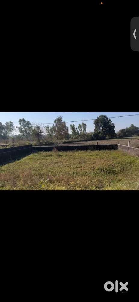 Proper boundary or full square