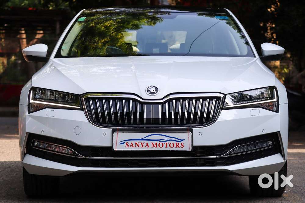 Skoda New Superb iV (PHEV), 2021, Petrol